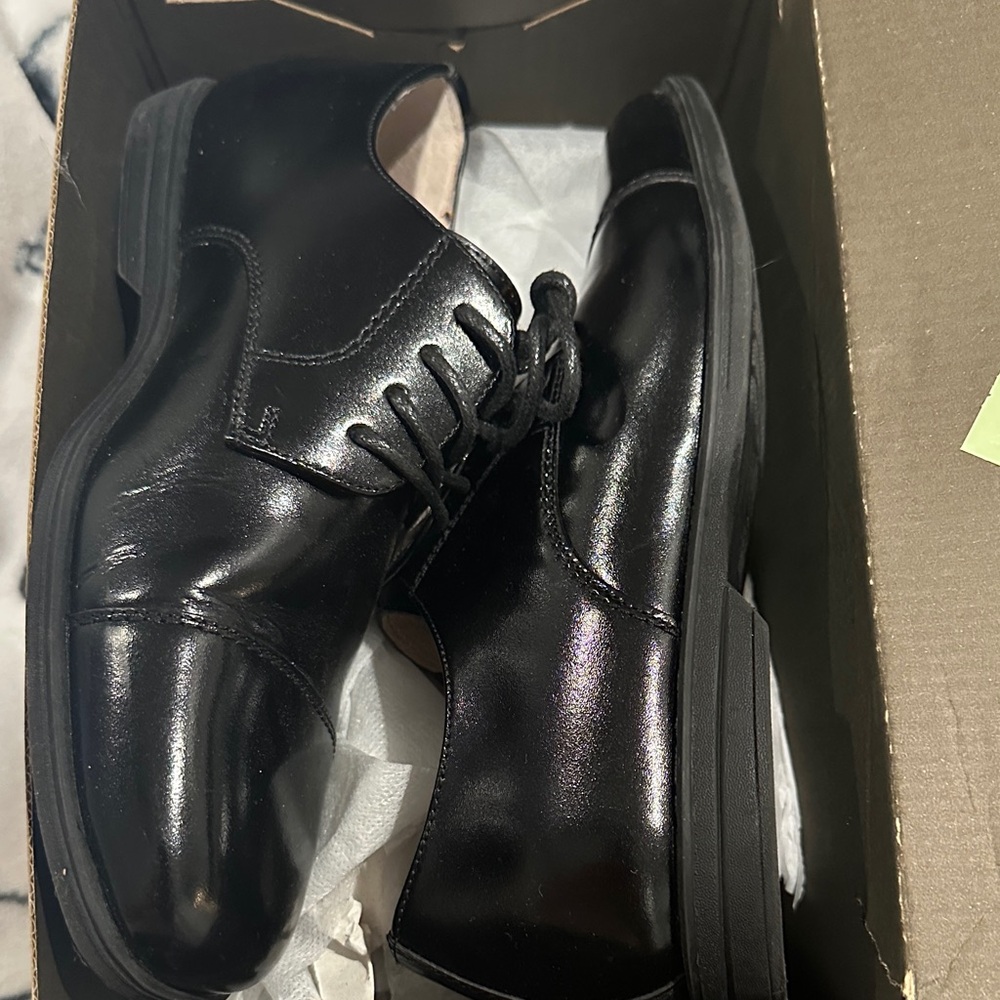 Florsheim Kids Glossy Black Dress Shoes